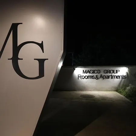 Magico & *